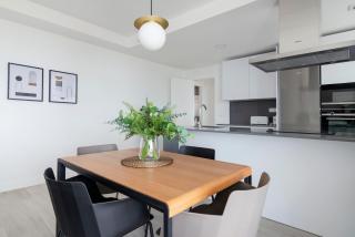 Central Apartment with a view - 3