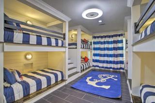 Waterfront Lake Home with Deck - New Renovations! - 1