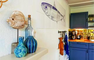 Pet Friendly Home In Scherpenisse - Sint Maartensdijk - 9