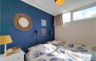 Pet Friendly Home In Scherpenisse - Sint Maartensdijk - 8