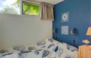 Pet Friendly Home In Scherpenisse - Sint Maartensdijk - 7