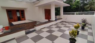 Varkala Bliss Home Stay - Vettūr - 5