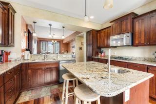 Sugarloaf Lodge - Lead - 1