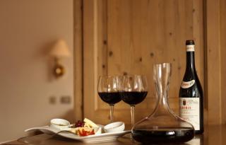 Hotel Alaska Cortina - 3