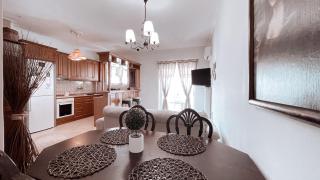 IVY Apartment in the Heart of the City - 2