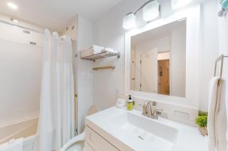 Brooks Lake House - 1