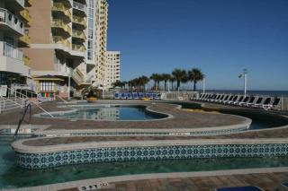 *WONDERFUL AMENITIES*Queen Beds * Pools & MORE*C50 - Myrtle Beach - 6