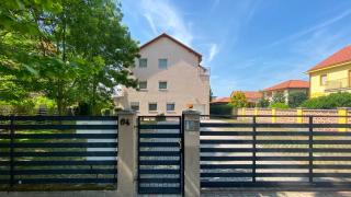 Aranypart Apartman - 0