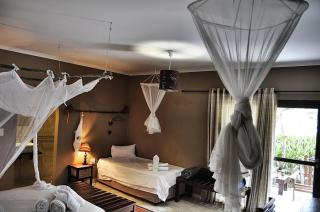 Toshari Lodge - Okaukuejo - 8