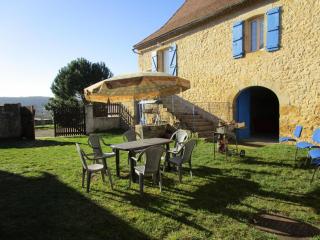 Gîte familial avec cheminée, ping-pong, près de la Grotte de Tourtoirac et du Château de Hautefort - FR-1-616-8 - Tourtoirac - 7