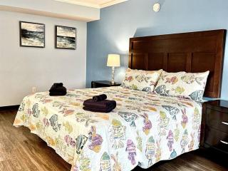 *INCREDIBLE SUNSETS* KING Bed *Great Pools, Hot Tubs+++*M23 - Myrtle Beach - 0