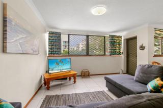 Sha na na Unit 3 Kings Beach Gem - Caloundra - 7