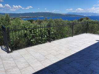 Holiday House Maslina - Krk - 0