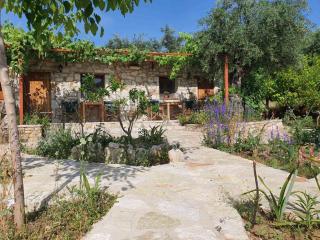 Filoxenia - The Place of Experience - Himare - 0