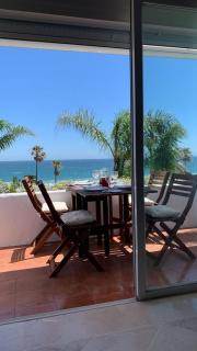 Espectacular apartamento primera linea de playa - Golf - Estepona - 0