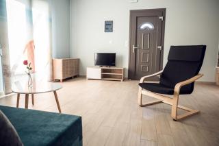 Keros Escape Residencies - 1