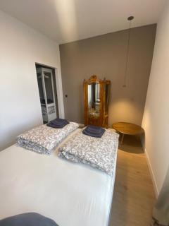 NEW G&P Villa - Free Parking - 1