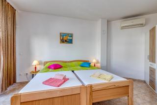 Sunrise Apartments - 7