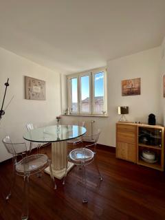 Il Palazzetto di Via della Frezza - Roma - 1