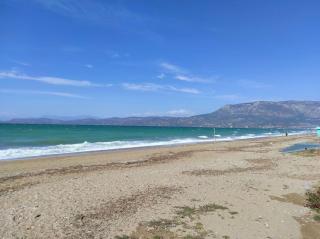 Sun, Sea, and Sand-Only 20 Footsteps to the Beach - Korinthos - 4