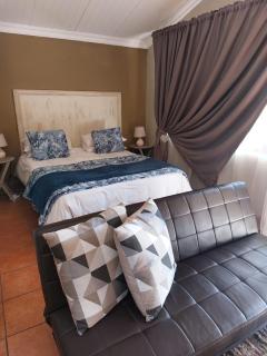 Mt Horeb Manor - Clarens - 9