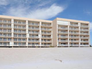 Islander Condominiums I - 8