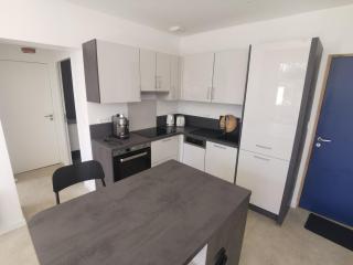 Appartement neuf avec piscine, balcon, et parking - La Tranche-sur-Mer - FR-1-194-241 - La Tranche-sur-Mer - 8