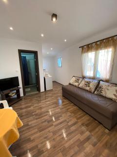 Apartmani LALA 2 Canj - 9