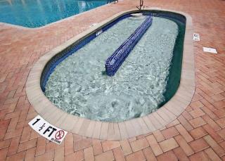 *OCEANFRONT RETREAT*King Bed *Great Pools, Hot Tubs+++*O41 - Myrtle Beach - 5