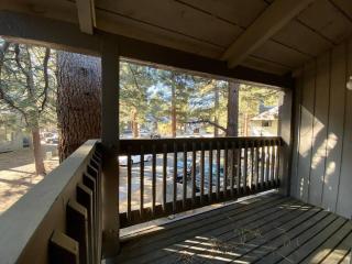 Mammoth Awesome Location-1 min to Shuttles & Food! TOML-CPAN-11402 - Mammoth Lakes - 9