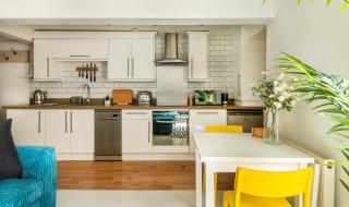 -NEWLY REFURBISHED- Stylish Apartment 5 minutes from Station w Garden - Brighton & Hove - 9