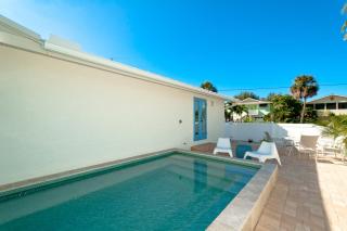 Anna Cabana A - 770 Jacaranda - 8