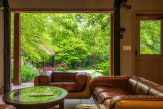 Chalet at Falling Water Close to Bike Trails - Bella Vista - 4