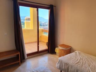 3 Bed Penthouse - Sleeps 8 - Pool - Sea View - Manilva - 6
