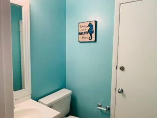 *DELIGHTFUL FAMILY BEACH RETREAT*Pool, Steps to the Sand*H32-3 - Myrtle Beach - 6