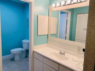 *DELIGHTFUL BEACH CONDO*Pool, Steps to the Sand*H33 - Myrtle Beach - 3