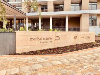 Menlyn Maine High Rise 1-Bedroom Luxury Apartment - Pretoria - 2