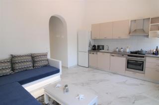 Plaka Philoxenia Apartments - 8