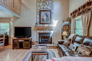 Oasis In the Mountains - 7