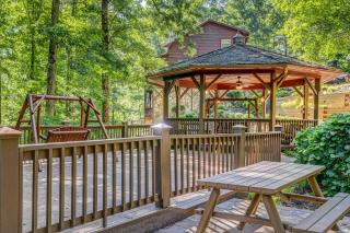 Oasis In the Mountains - Murphy - 7