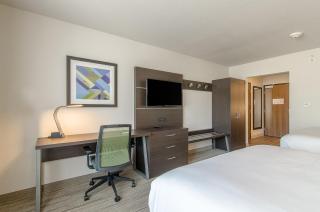 Holiday Inn Express & Suites - Atchison by IHG - 4