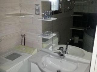 Chalet confort en montagne, près des thermes et circuits de rando, idéal pour famille - FR-1-589-135 - 3