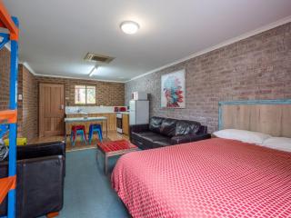 Eildon Parkview Motor Inn Room 10 - Eildon - 0