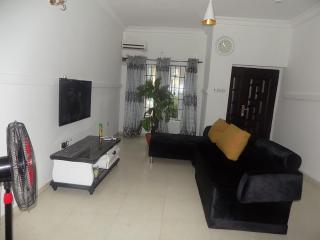 Unique 1BEDROOM Shortlet Stadium Rd with 24hrs light-FREE WIFI -N58,000 - Port Harcourt - 0