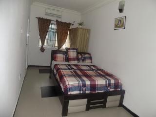 Unique 1BEDROOM Shortlet Stadium Rd with 24hrs light-FREE WIFI -N58,000 - 7