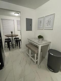 Guest house near Downtown Miami - 2