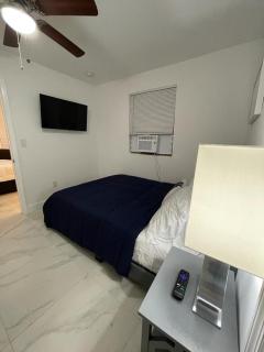 Guest house near Downtown Miami - 1