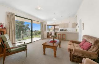 Sweeping Sea Views - Waihi Holiday Home - Waihi Beach - 8