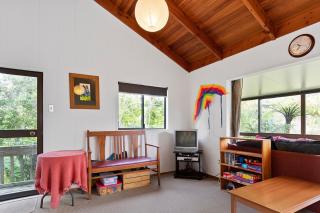Riverview Retreat - Cooks Beach Holiday Home - Cooks Beach - 7