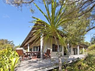 Treetop Oasis - Tairua Executive Holiday Home - Tairua - 9